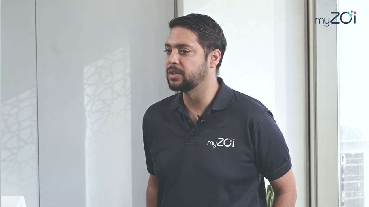 Male Speaker Image